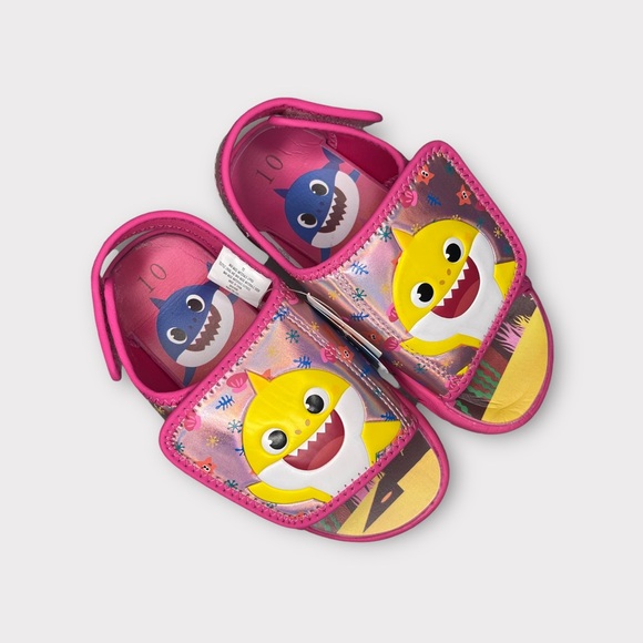 Baby Shark Pink Strap Sandals - Picture 5 of 8